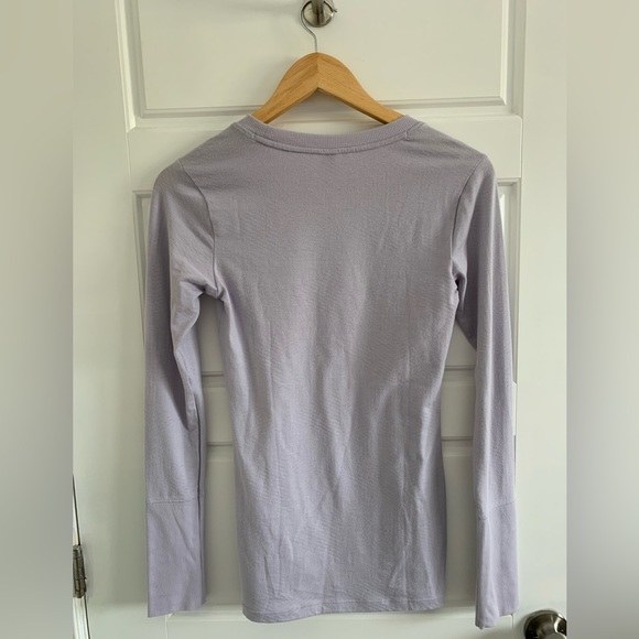 Under Armour Ladies Long sleeve top - XS - Picture 2 of 5